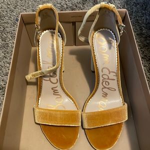 Mustard Yellow-Suede heels